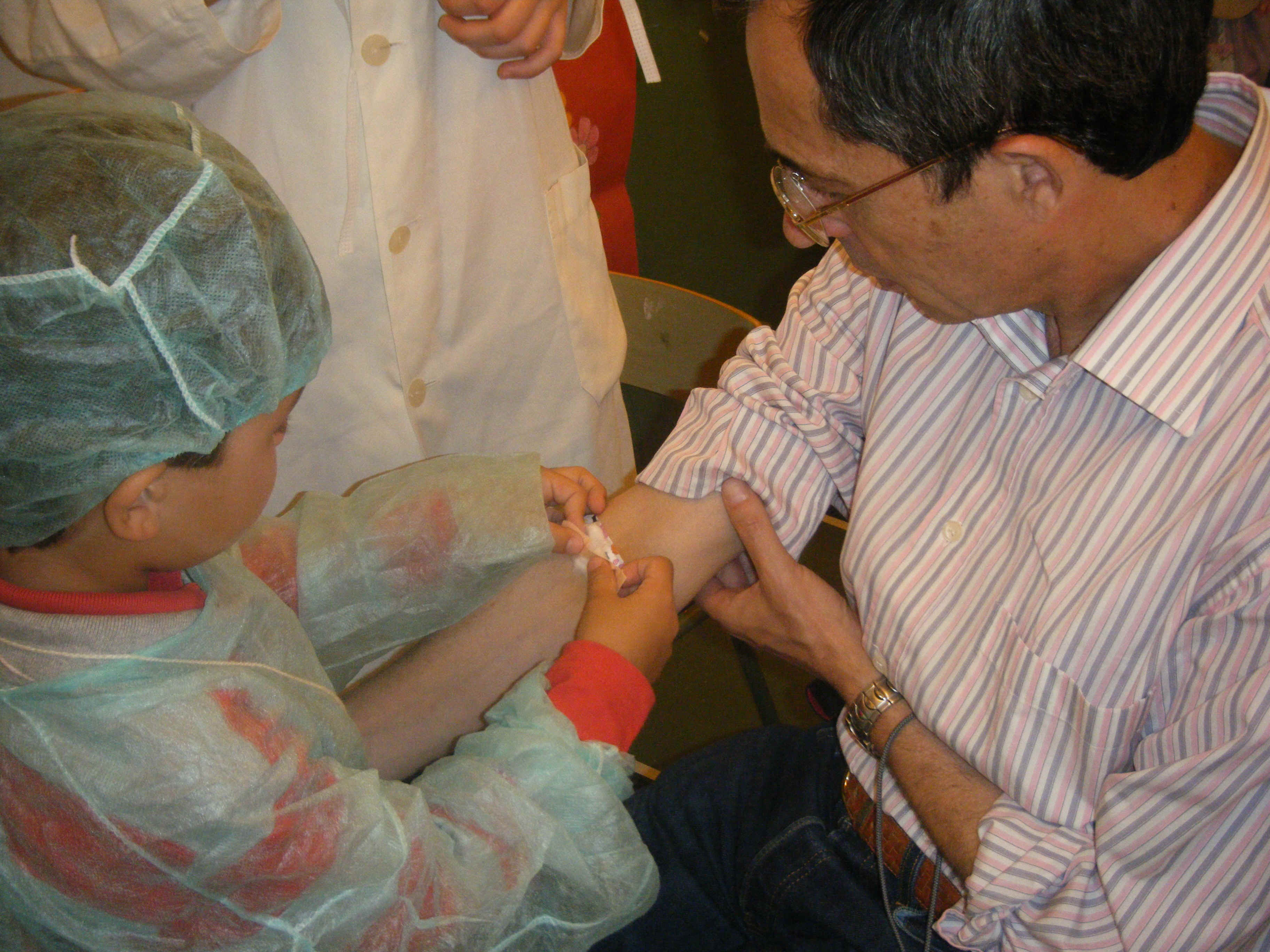 Centro Salud.JPG (2281394 bytes)