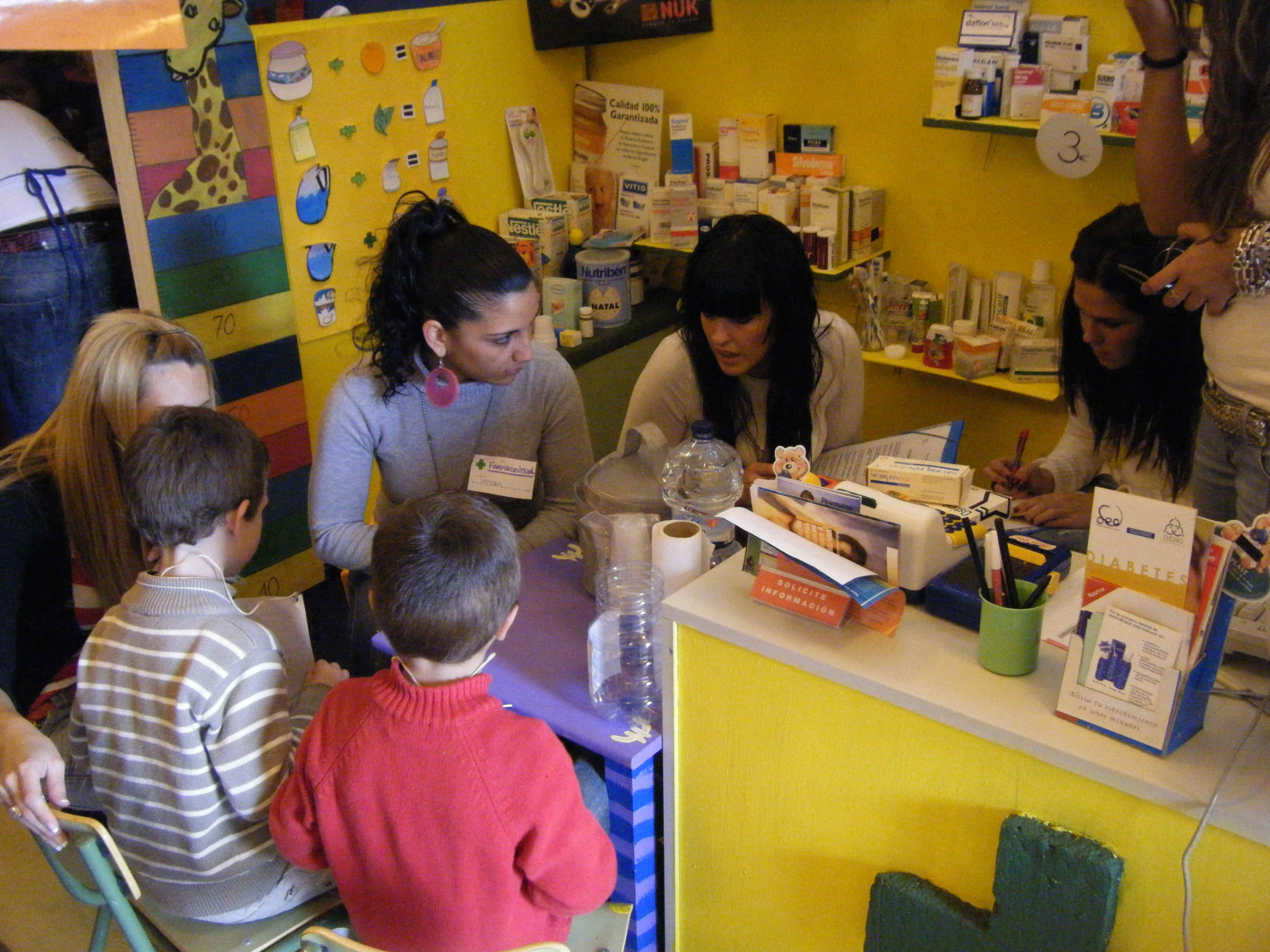 Farmacia.JPG (1991967 bytes)