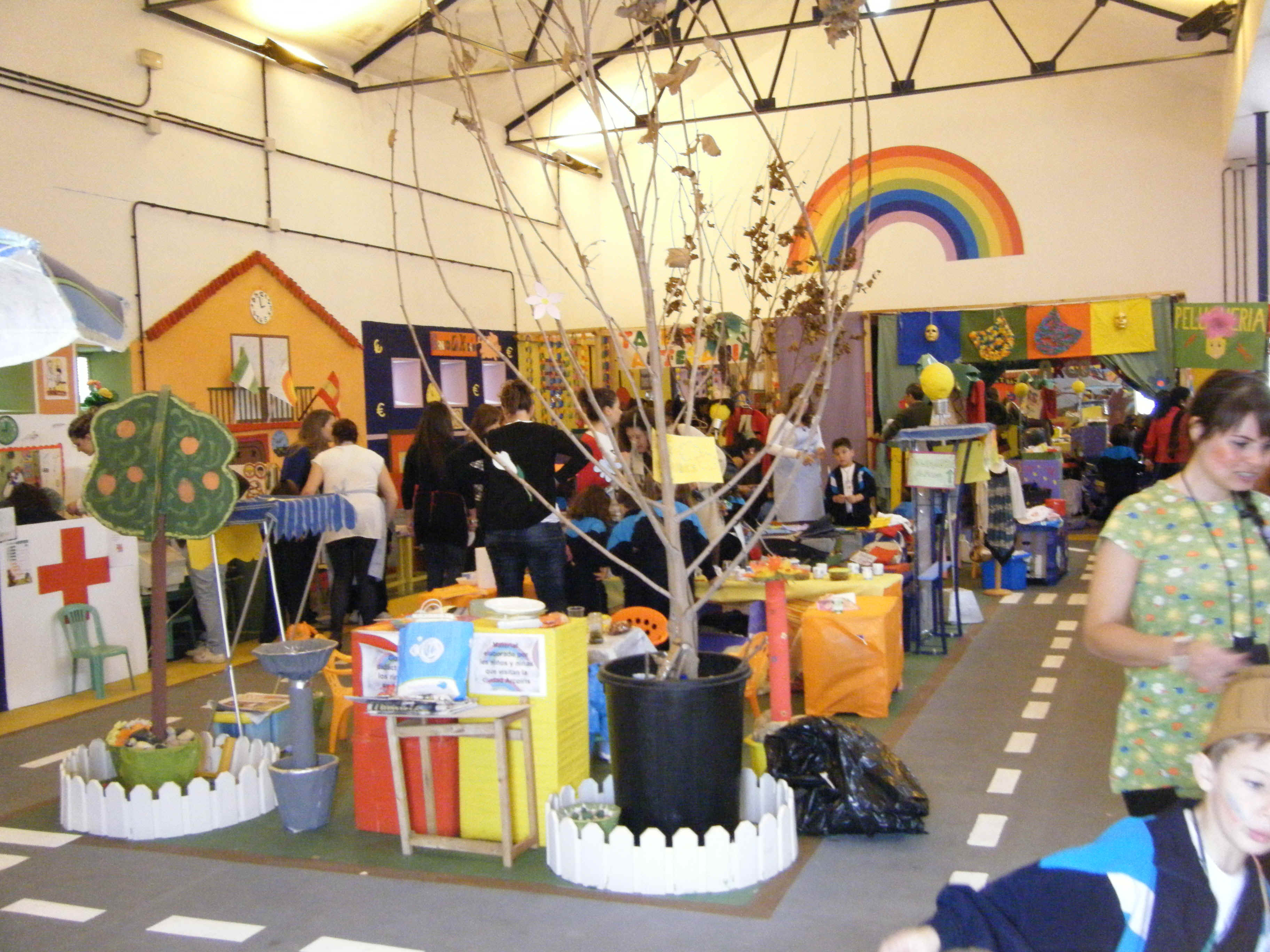 Plaza Central.JPG (2026738 bytes)