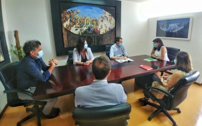 REUNIÓN DIRECTOR GERENTE DE AGUAS DE HUELVA Y LA RECTORA DE LA UNIVERSIDAD DE HUELVA