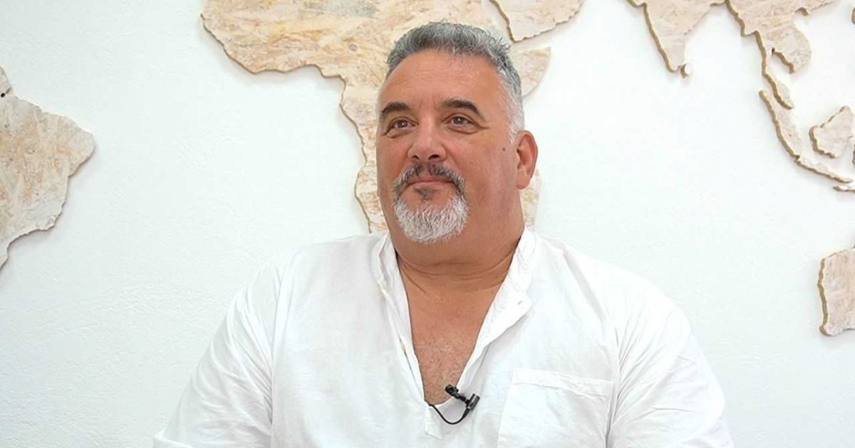 Juan Antonio Morales es distinguido como ‘Colegiado de Honor’ del Colegio de Geólogos de España