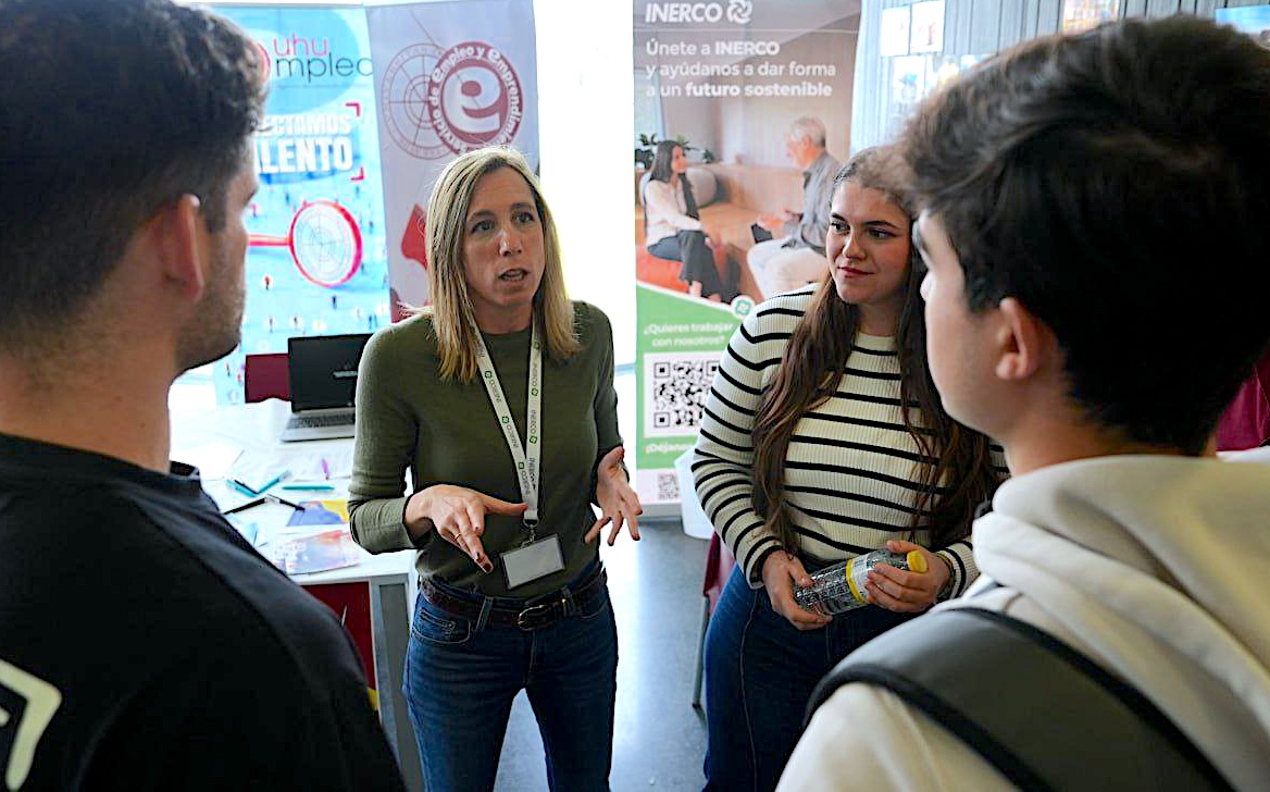 La UHU reúne a empresas y alumnado a través de Encuentros ‘Job ven’