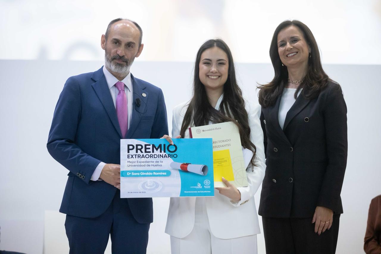 La Universidad de Huelva visibiliza el esfuerzo y la dedicación de su estudiantado