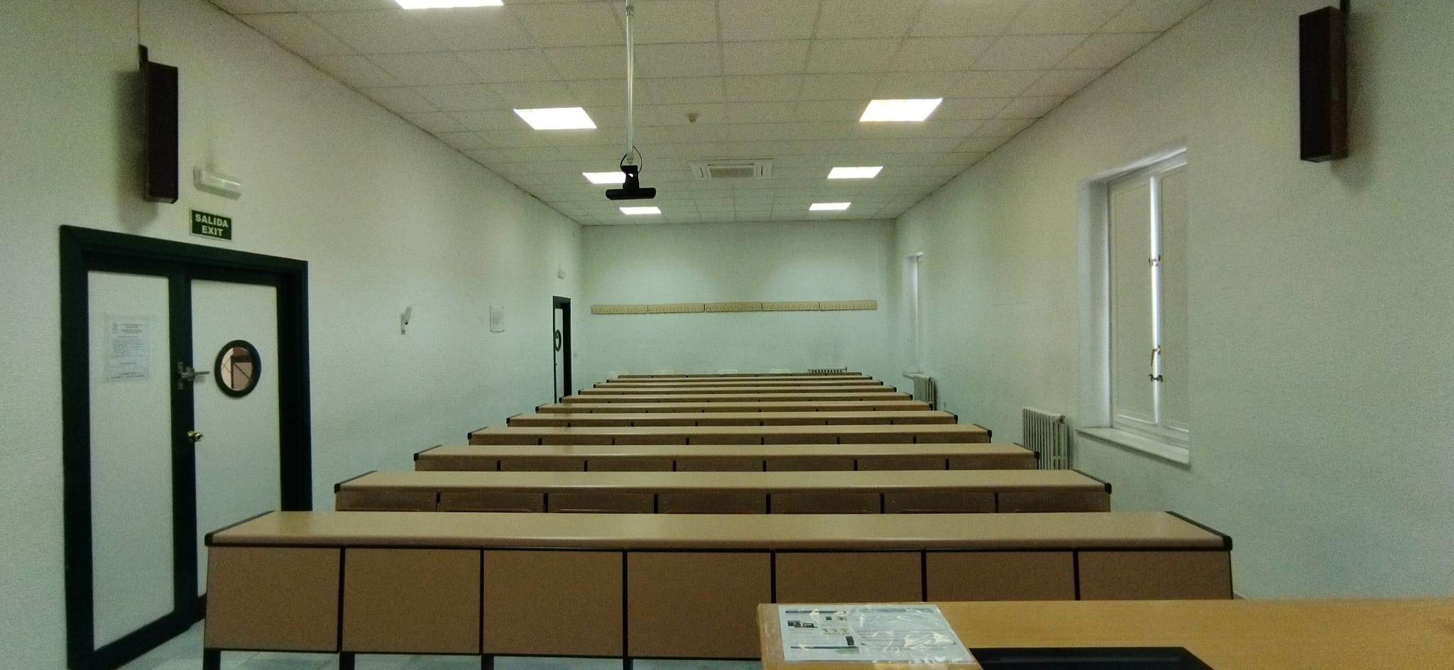 AULA_2_6_Trasera.jpg