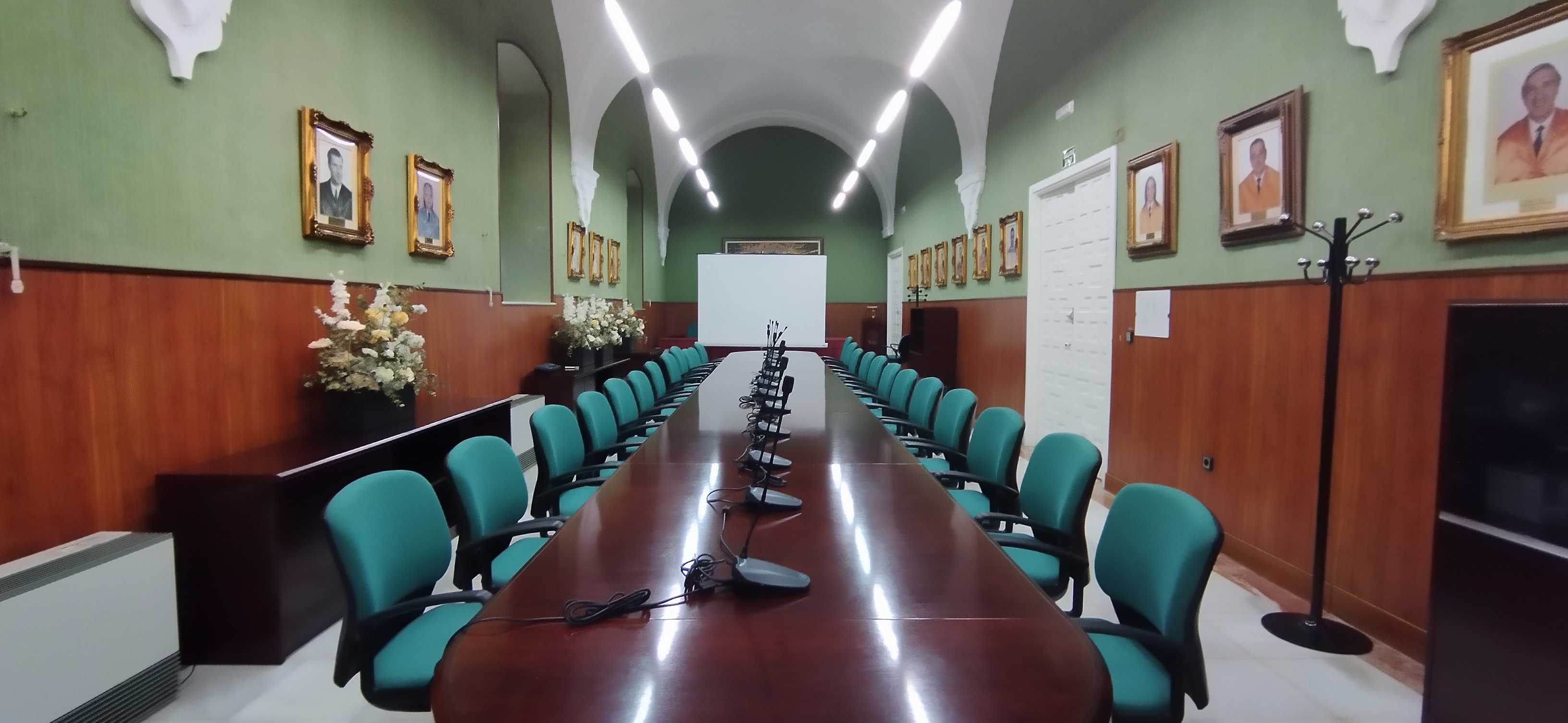 SALA_DE_JUNTAS_TRA .jpg