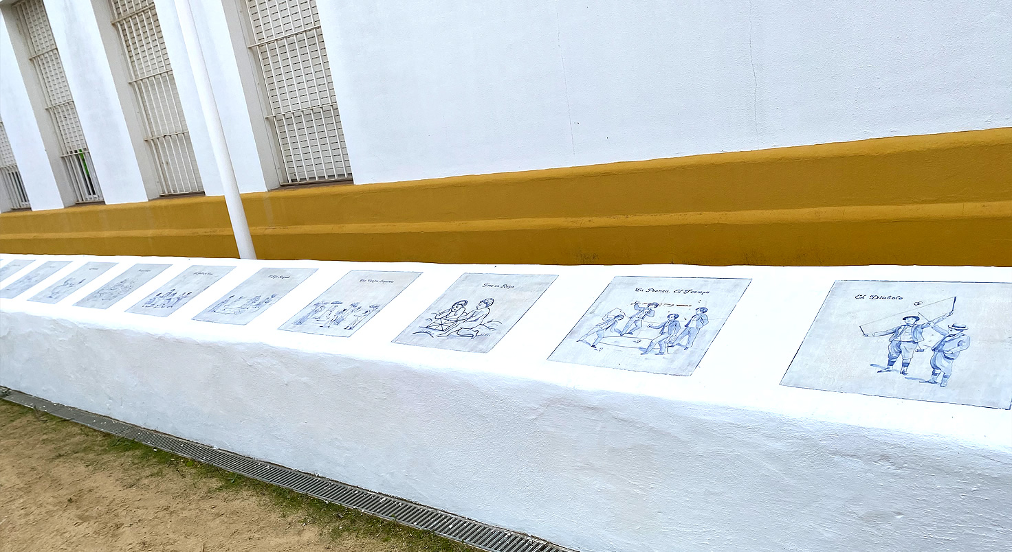 Plaza exterior del Museo