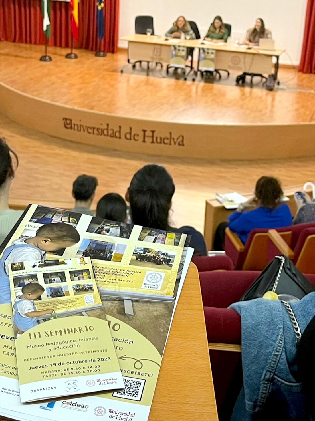 Jornadas y seminarios