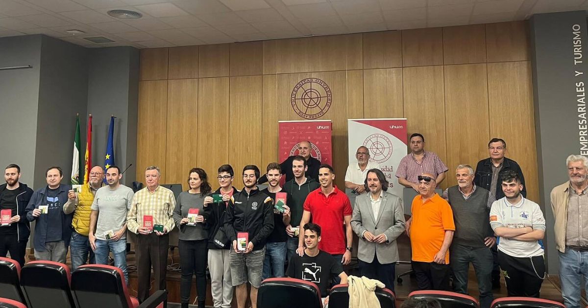 Antonio Ramón Hernández Muñoz se hace con la XV edición del Abierto de Ajedrez de la UHU