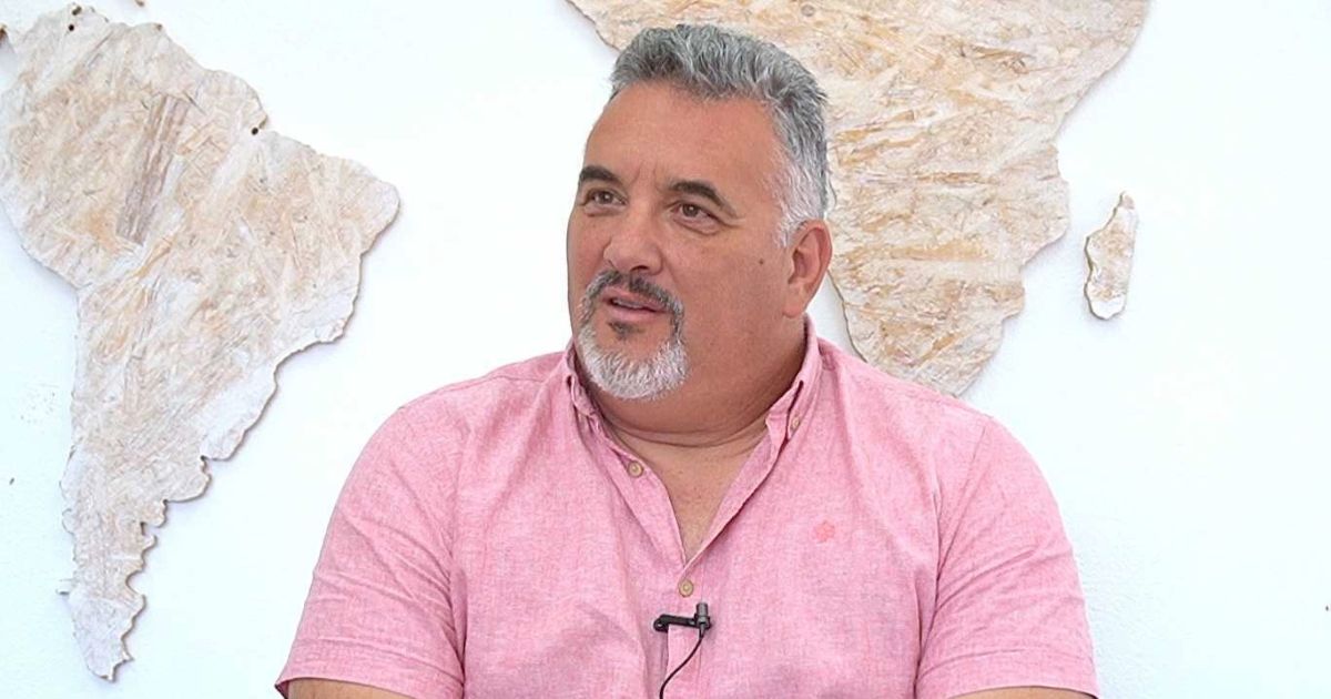 Juan A. Morales, investigador y docente de la UHU,  presenta su nuevo libro Cuentos de Saltés