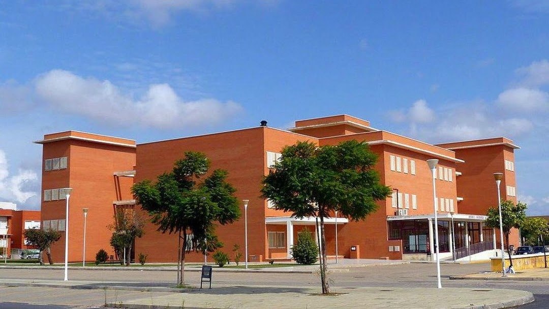 La Biblioteca de la Universidad de Huelva se suma al 25 aniversario del CBUA
